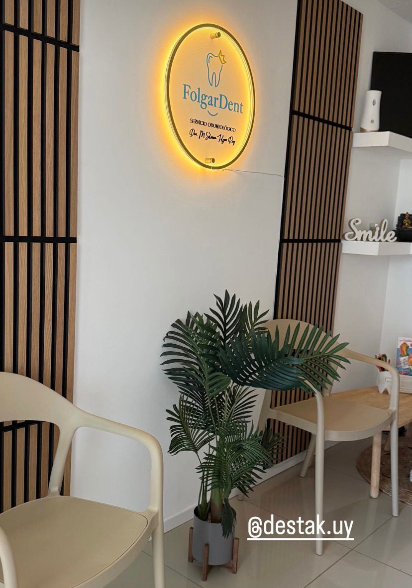 Cartel acrílico Circular con led Cálido al contorno