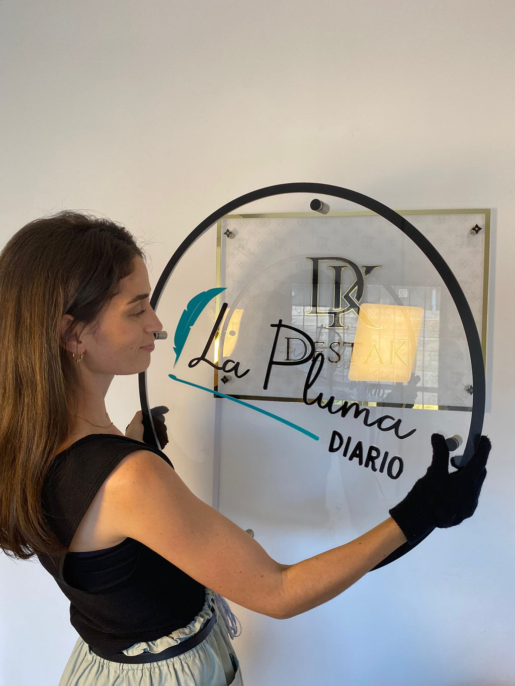 Cartel acrílico Circular con led Cálido al contorno